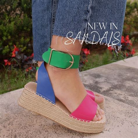 Sandalias de mujer nueva colección 